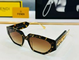 Picture of Fendi Sunglasses _SKUfw56969199fw